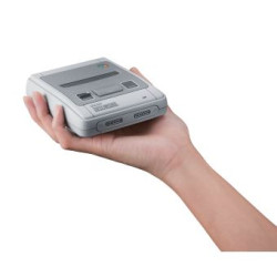 Nintendo Classic Mini SNES - neuf, boîte ouverte